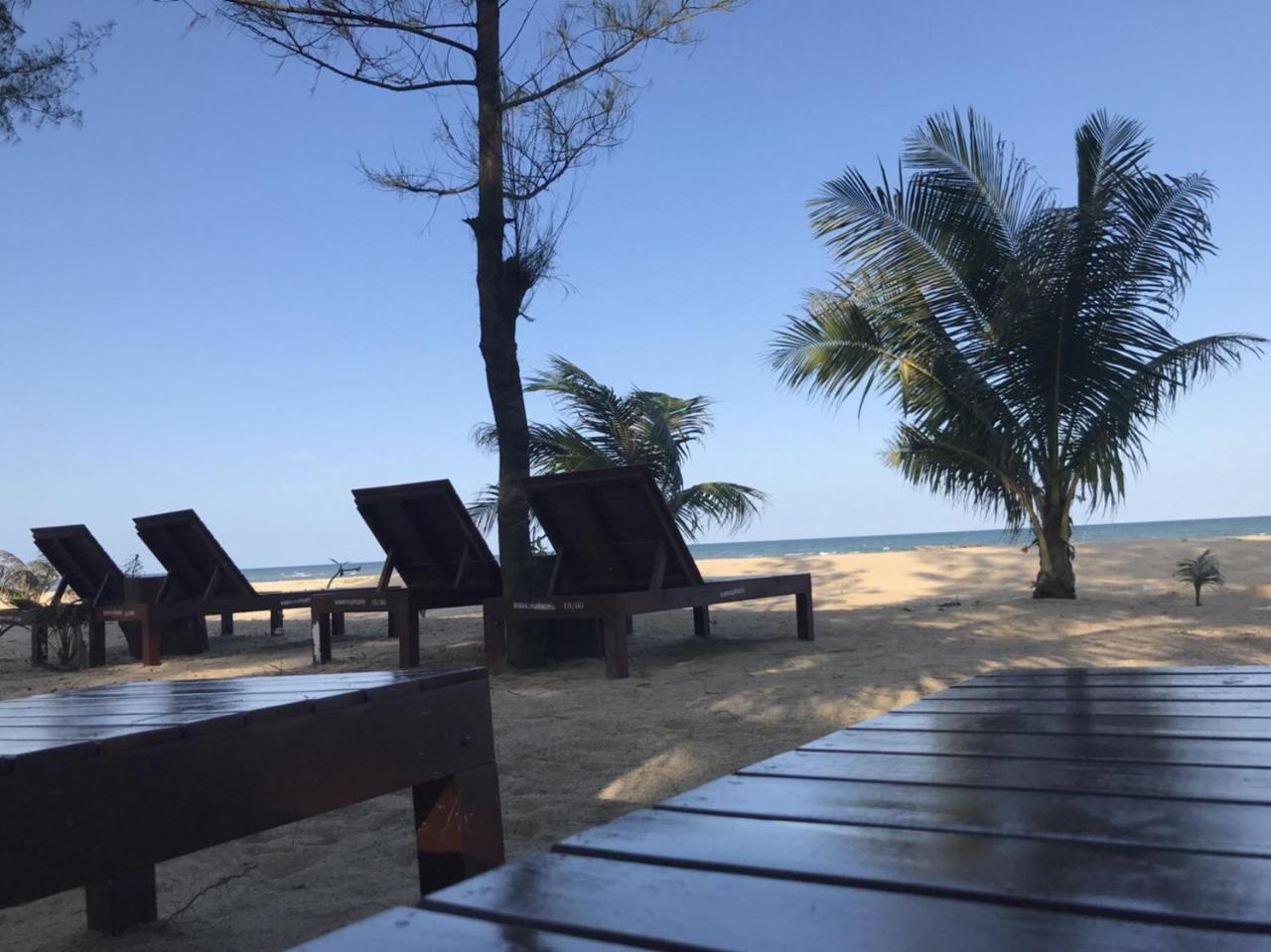 Had Lamae Resort Ban Pak Nam Lamae Esterno foto